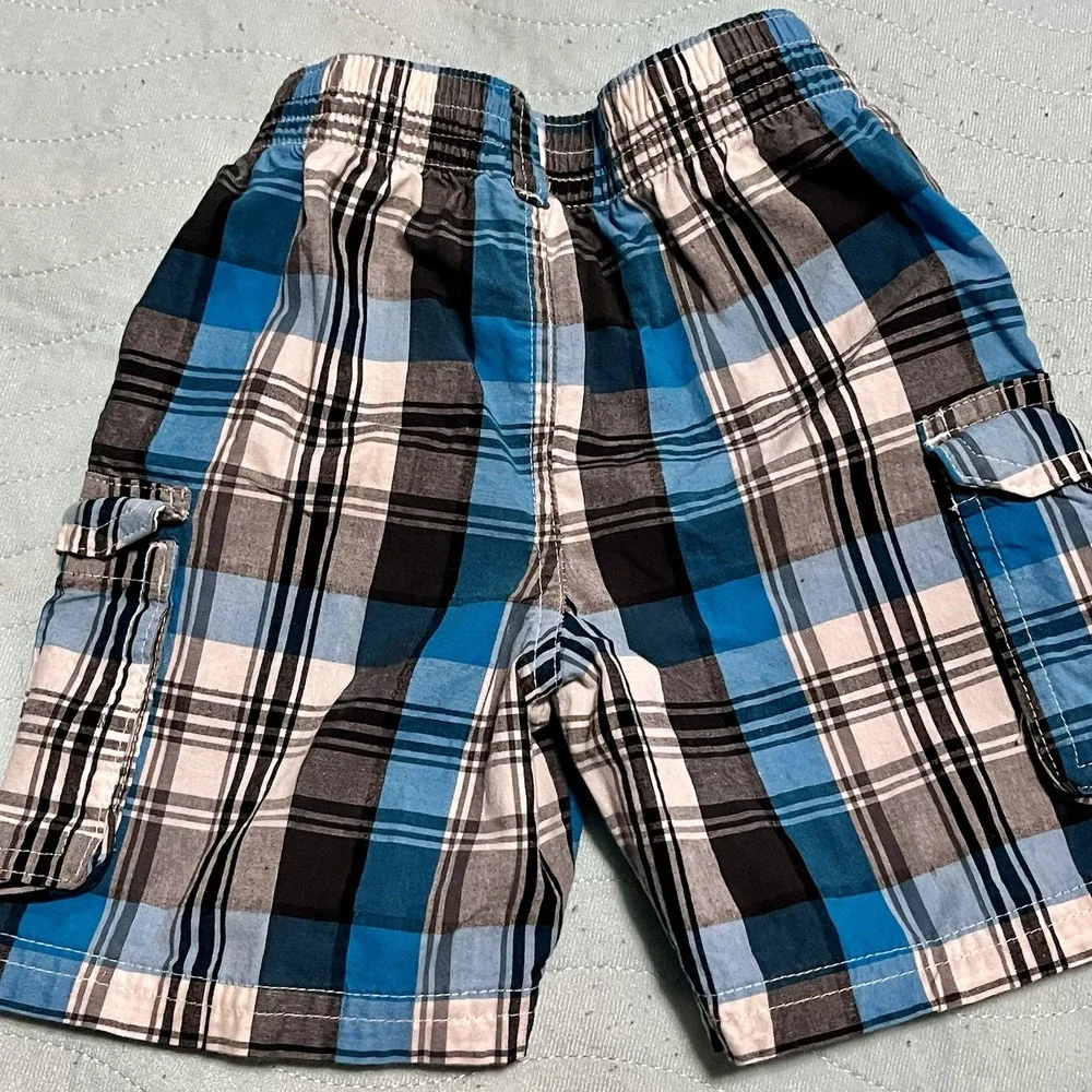 Old Navy Toddler Boy's Shorts -‎ Two Pair - 2T Gray Stripes/Blue Plaid